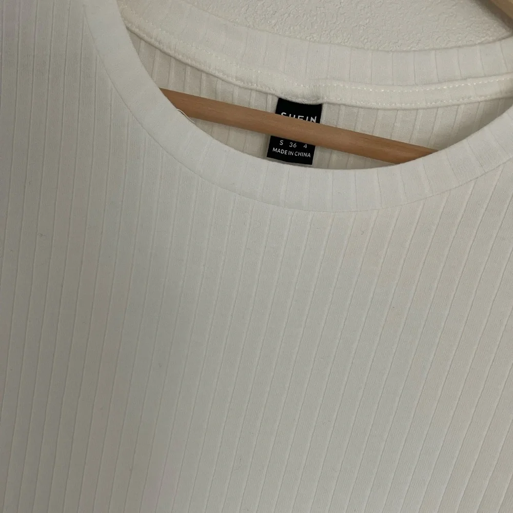 NWOT SHEIN t-shirt dress ribbed white casual short sleeve bodycon - Picture 8 of 8